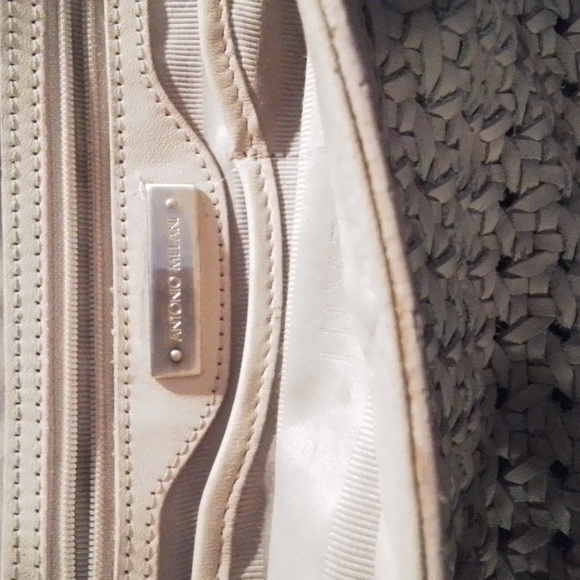 Large Antonio Melani Vintage Weaved Tan Leather Purse with Silver Decorations - Picture 2 of 4